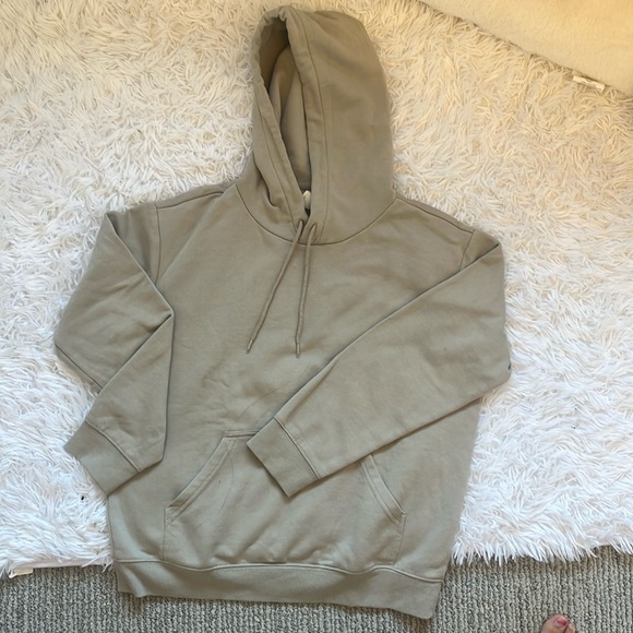 This is a grayish tan hoodie from H&M size women's small - Picture 1 of 4